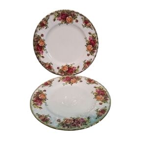 2 Royal Albert Old Country Roses Plates - 8  1/8"